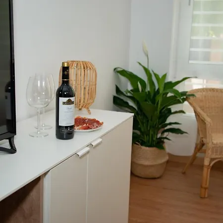 Soraya's Place - Chopin 5 *